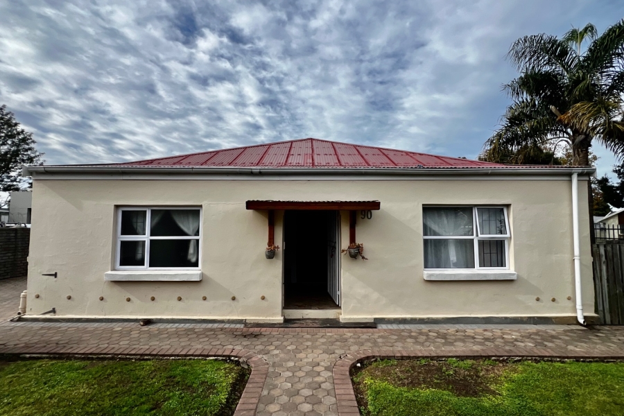 6 Bedroom Property for Sale in George Central Western Cape